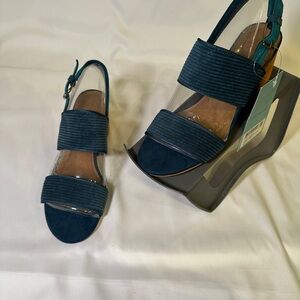 Toms Teal Wedge Slingback Sandals with Ribbed Straps